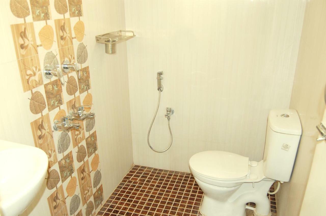 Star Residency Hotel Tiruchirappalli Bagian luar foto